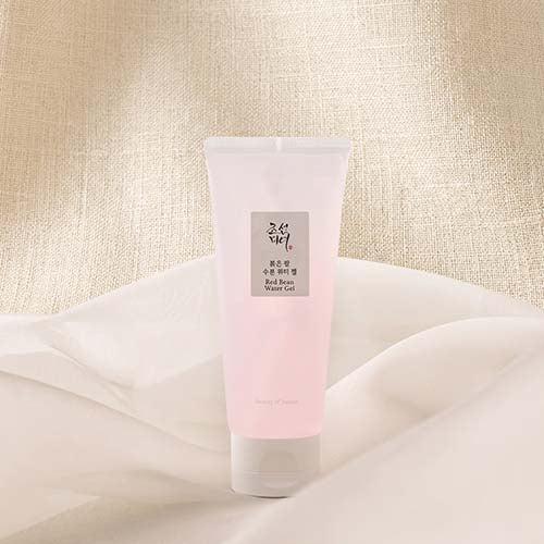 Pink colored gel moisturizer for oily skin